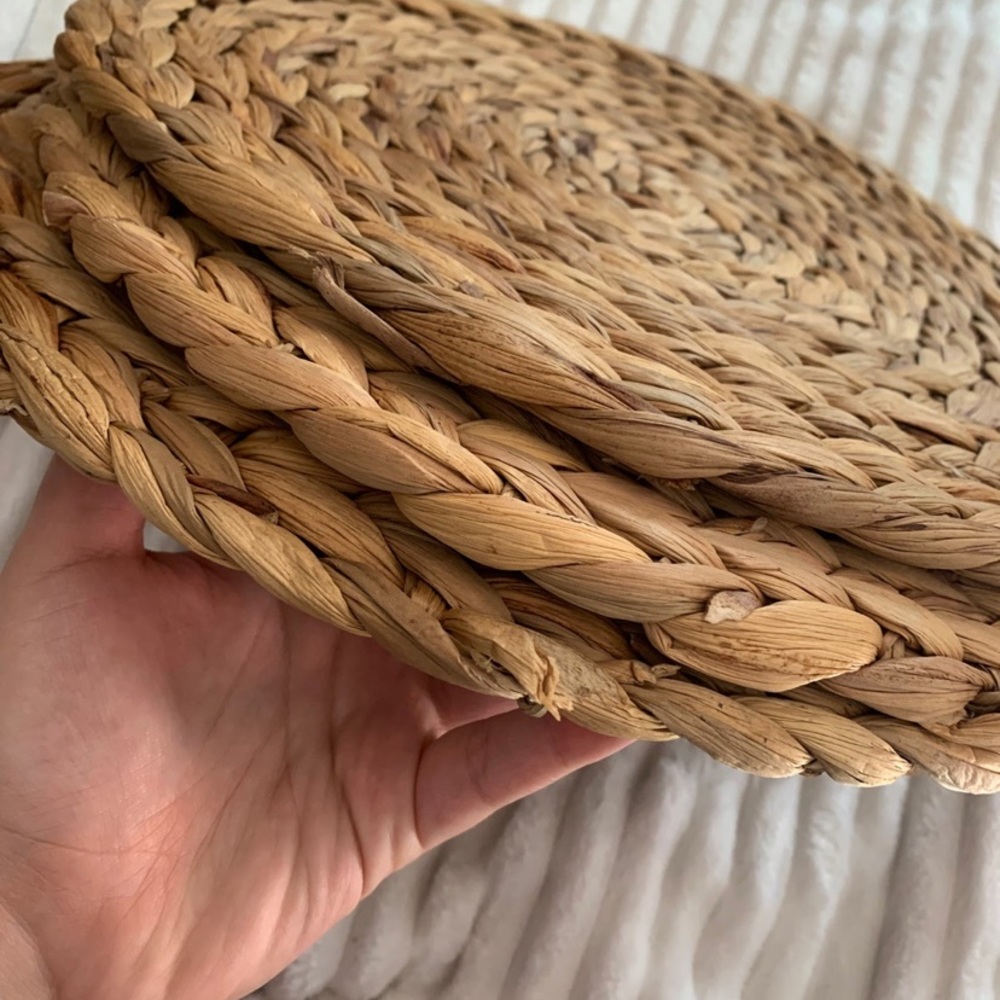 🖤Large woven mats for decor🖤 - Picture 4 of 4